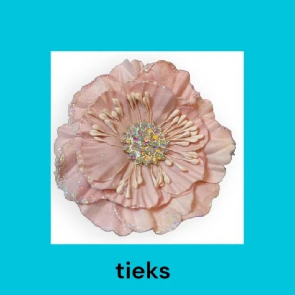 Tieks Flower Pale Pink Box Topper with Faux Rhinestones in Center TT-1-481